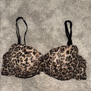 PINK Victoria's Secret Leopard Print Push-Up Bra 36C